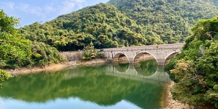 De Tai Tam réservoir vers Stanley