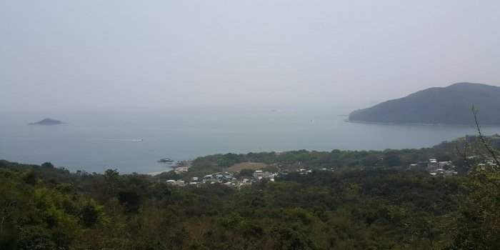 De Chek Pik Reservoir à Tong Fuk Beach île de Lantau